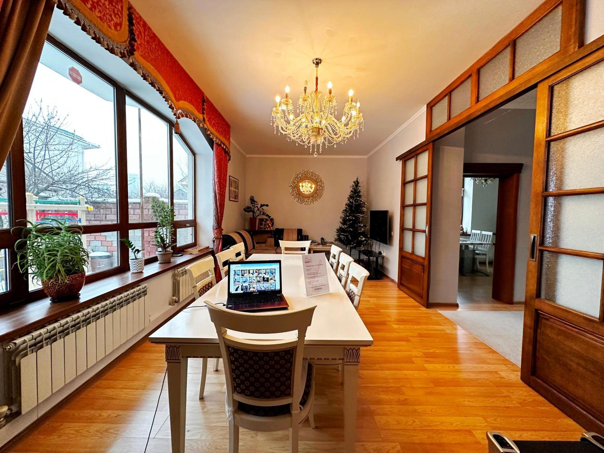 Vita Home อัลมาตี ภายนอก รูปภาพ